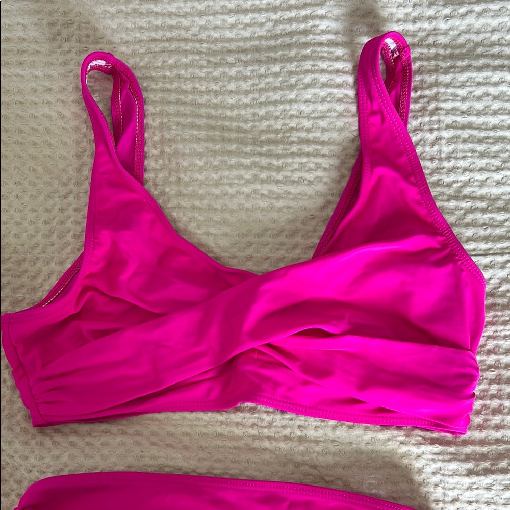 Vibrant Pink Bikini Set - Picture 2 of 6